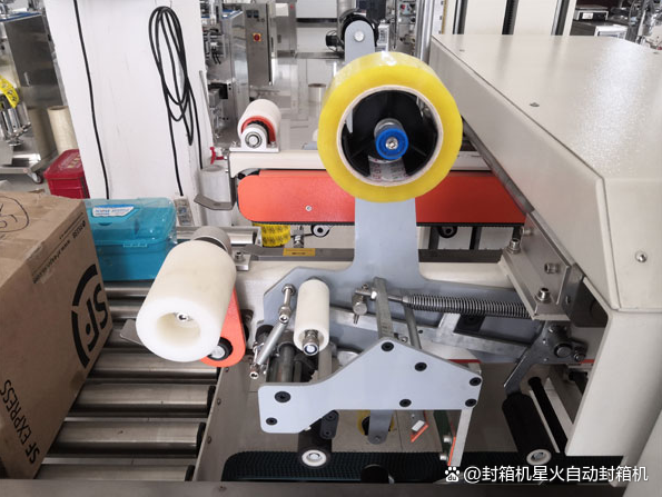 紙箱折蓋封箱機 電商膠帶封箱機生產線的智能升級與效率提升方案